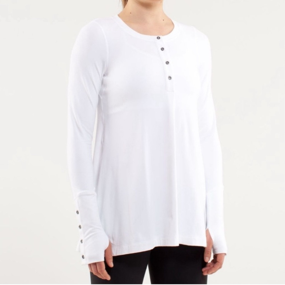 Lululemon White Ride On Henley. Size 8